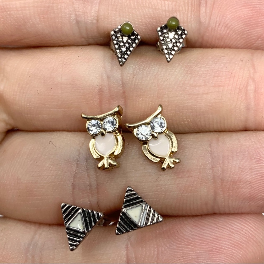 3 Pairs of Stud Earrings Owl / Triangle - Picture 5 of 6
